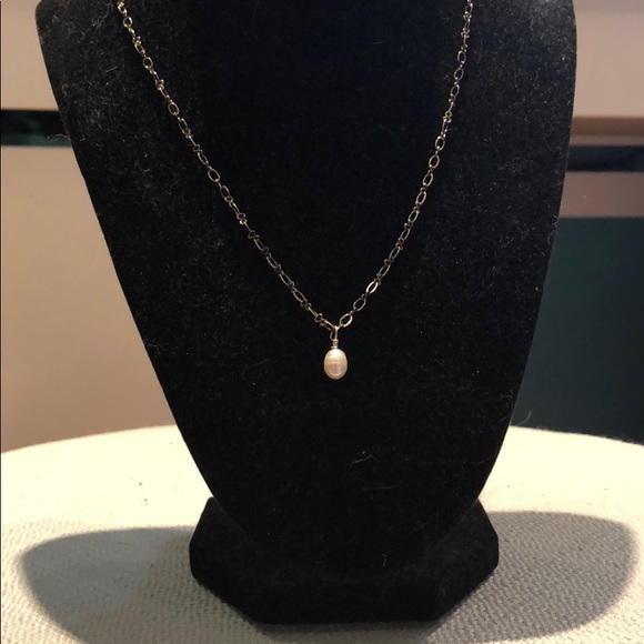 FREE ADD ON! Delicate Imitation Pearl Necklace - Picture 3 of 3